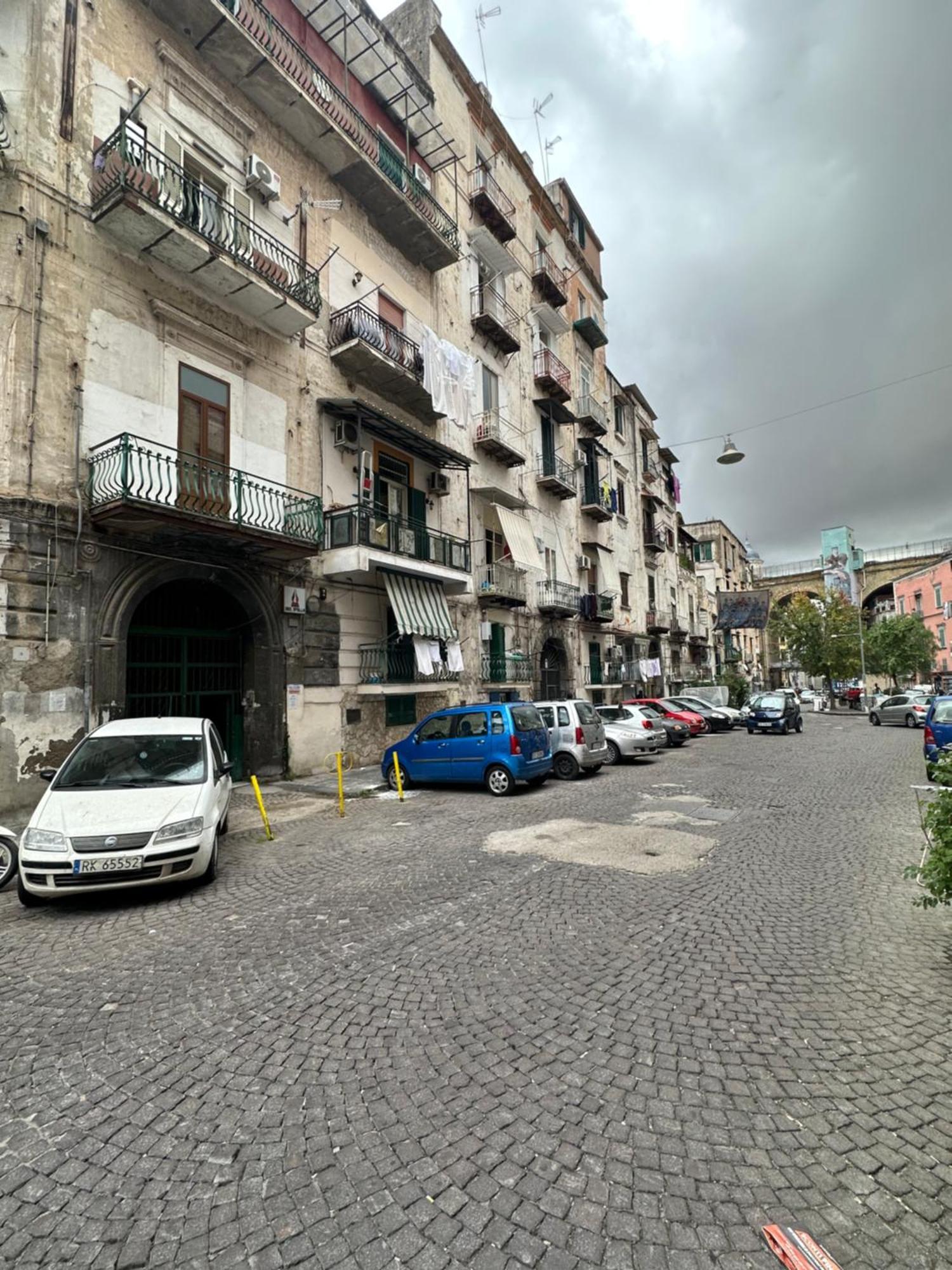 Aurora House * Naples